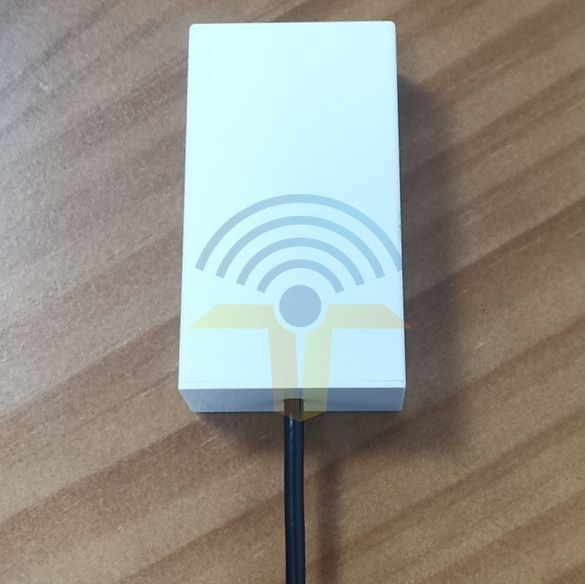 800 / 2000MHz Terminal Antenna